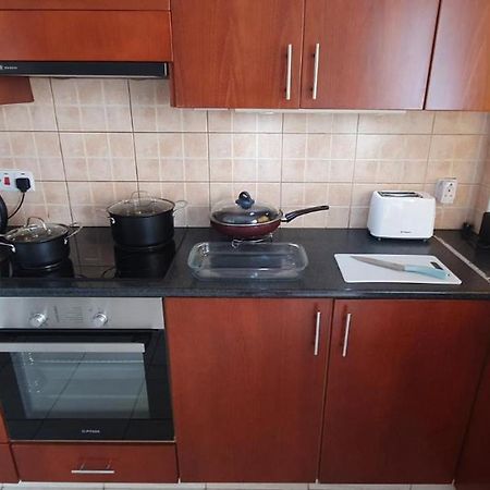 Vasilas Holiday Apartment #2 Larnaca Buitenkant foto