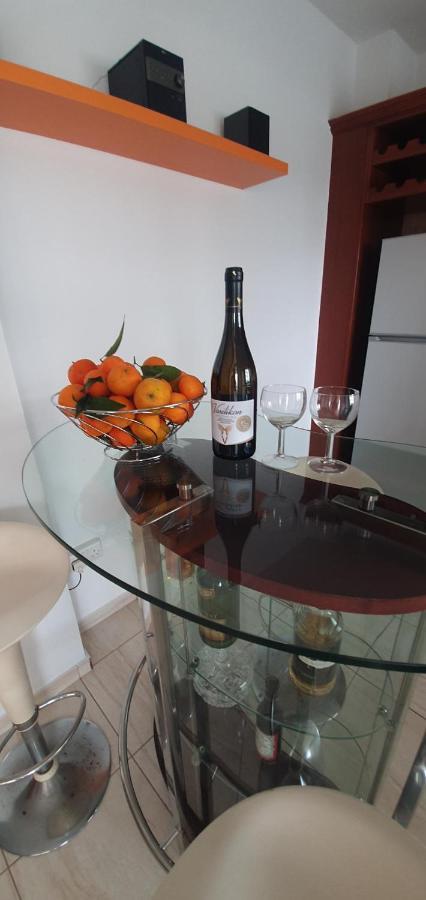 Vasilas Holiday Apartment #2 Larnaca Buitenkant foto